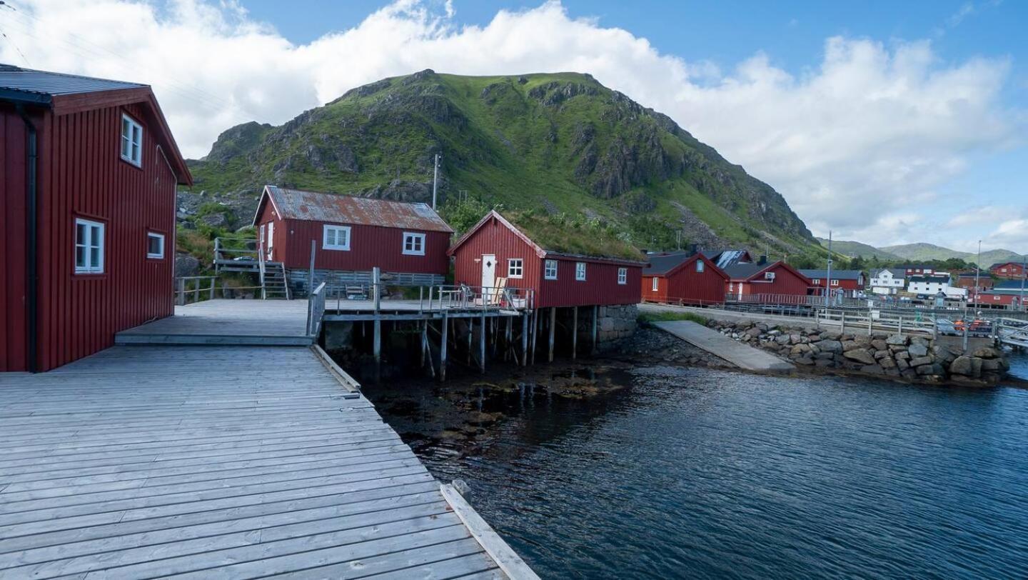 Real Fisherman'S Cabins In Ballstad, Lofoten Bagian luar foto