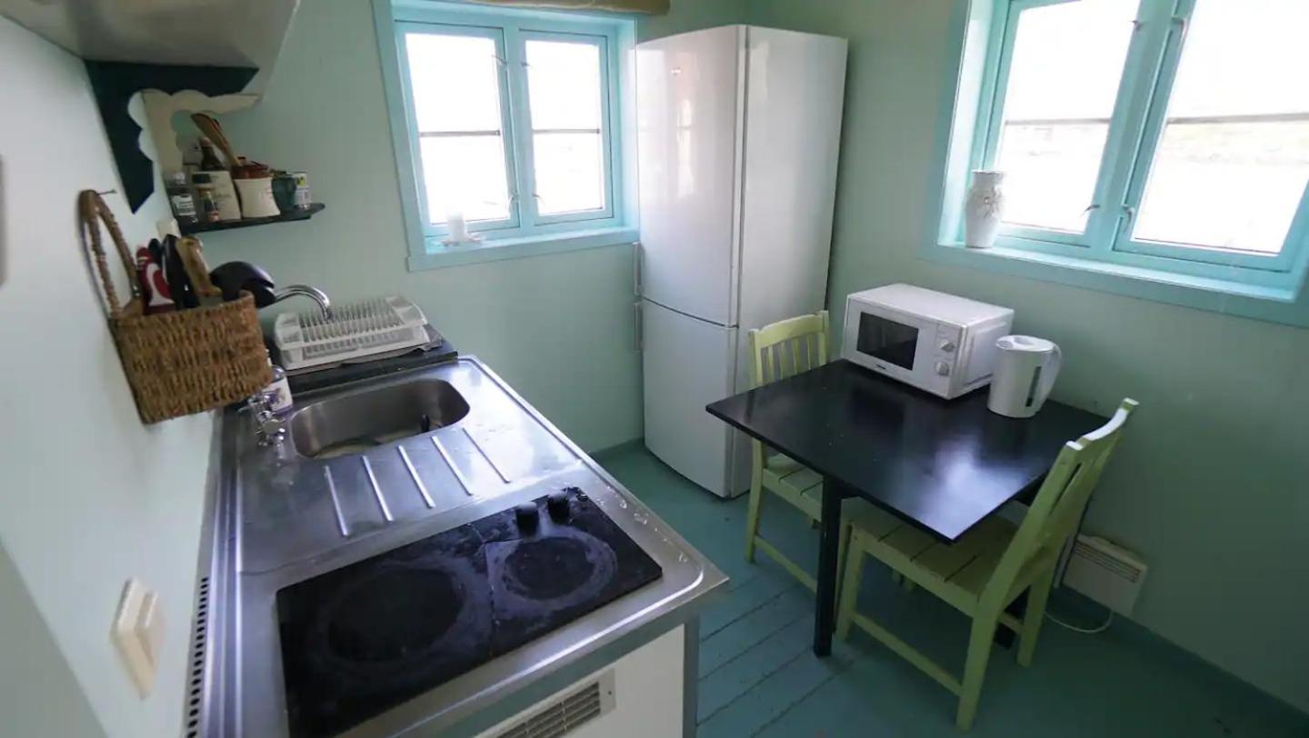 Real Fisherman'S Cabins In Ballstad, Lofoten Bagian luar foto