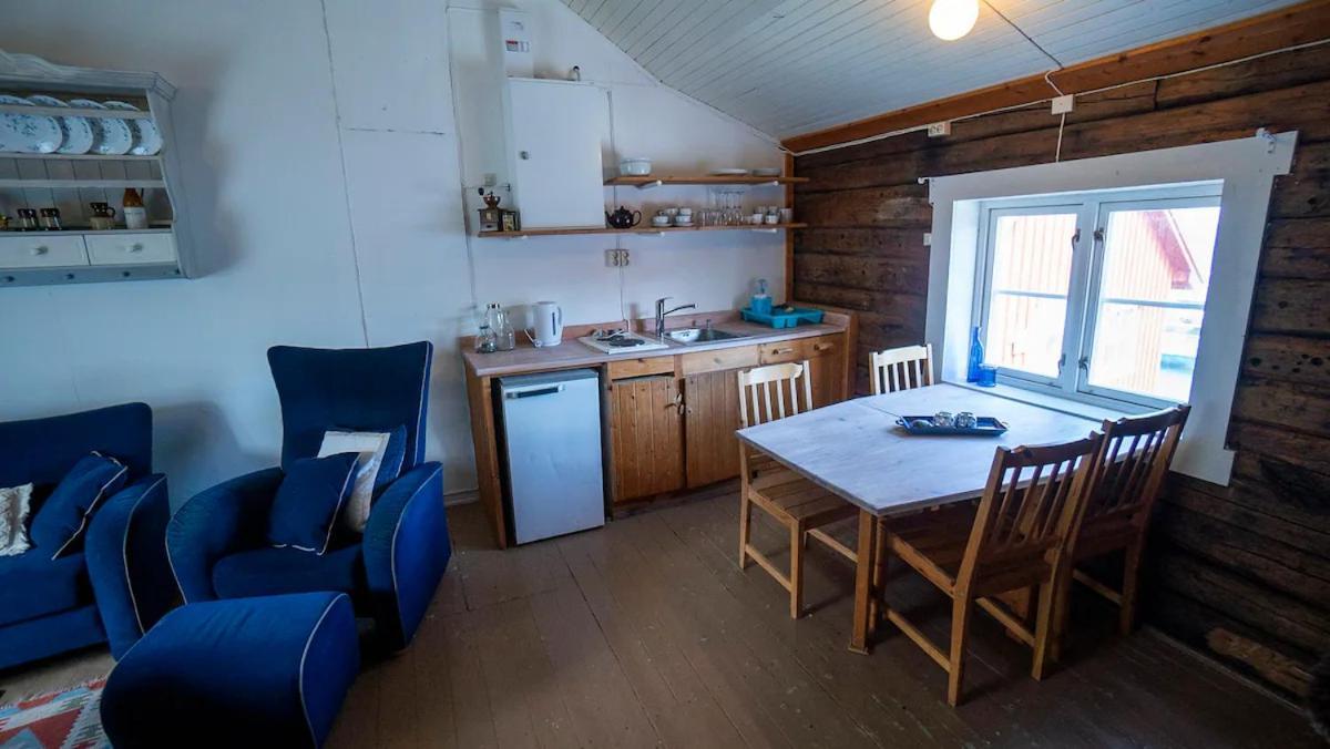 Real Fisherman'S Cabins In Ballstad, Lofoten Bagian luar foto
