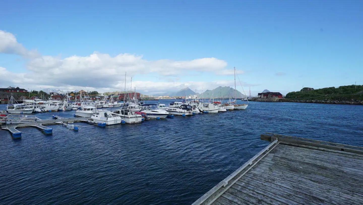 Real Fisherman'S Cabins In Ballstad, Lofoten Bagian luar foto