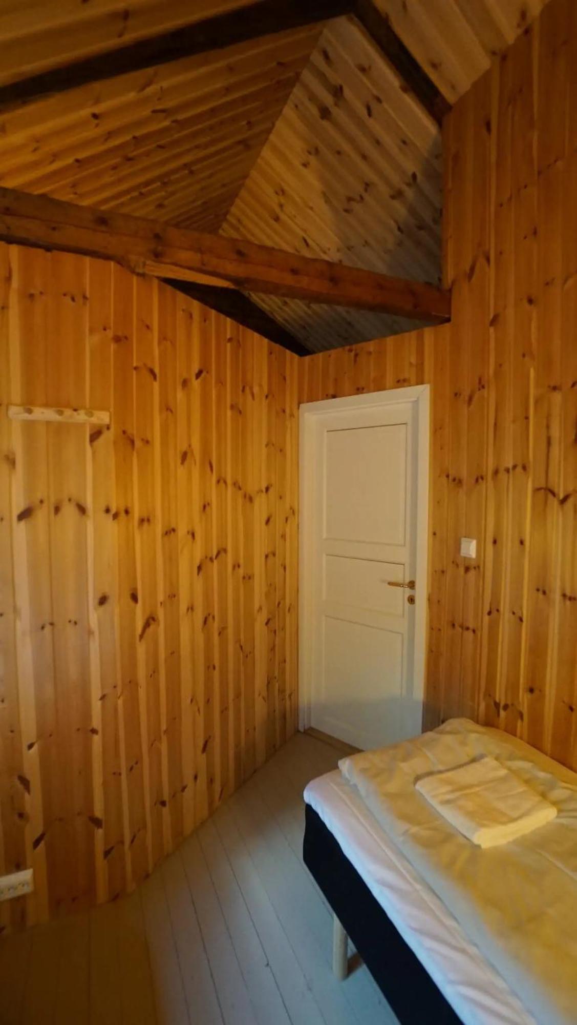 Real Fisherman'S Cabins In Ballstad, Lofoten Ruang foto